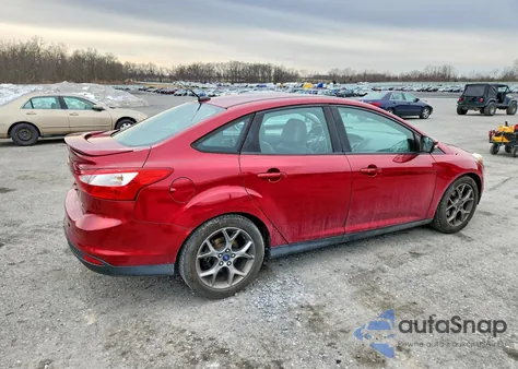 2014 Ford Focus Se z USA, uszkodzony, nr VIN 1FADP3F26EL221508